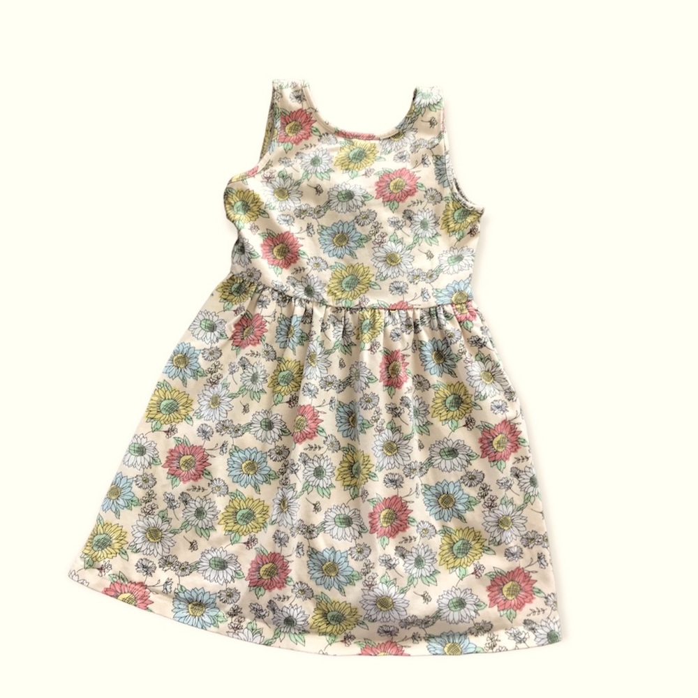 Forever 21 Pale Yellow Floral Dress Size 5/6